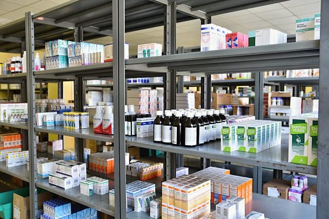 warehouse-pharmacy2